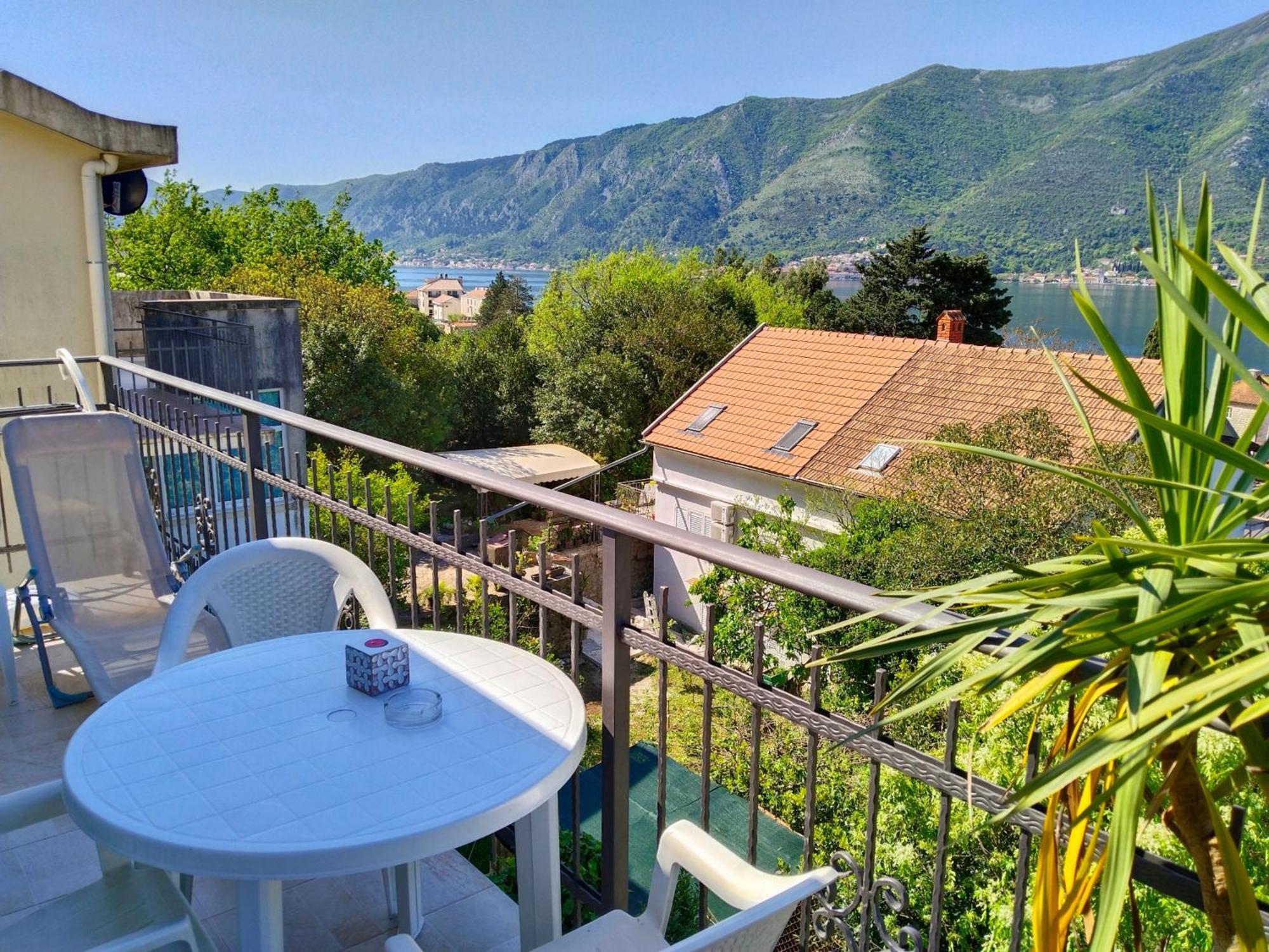 Apartments Sonja Kotor Bilik gambar